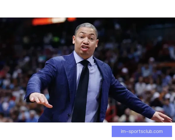 泰伦卢称加兰是顶尖射手鼓励多投三分抓住机会勇敢出手